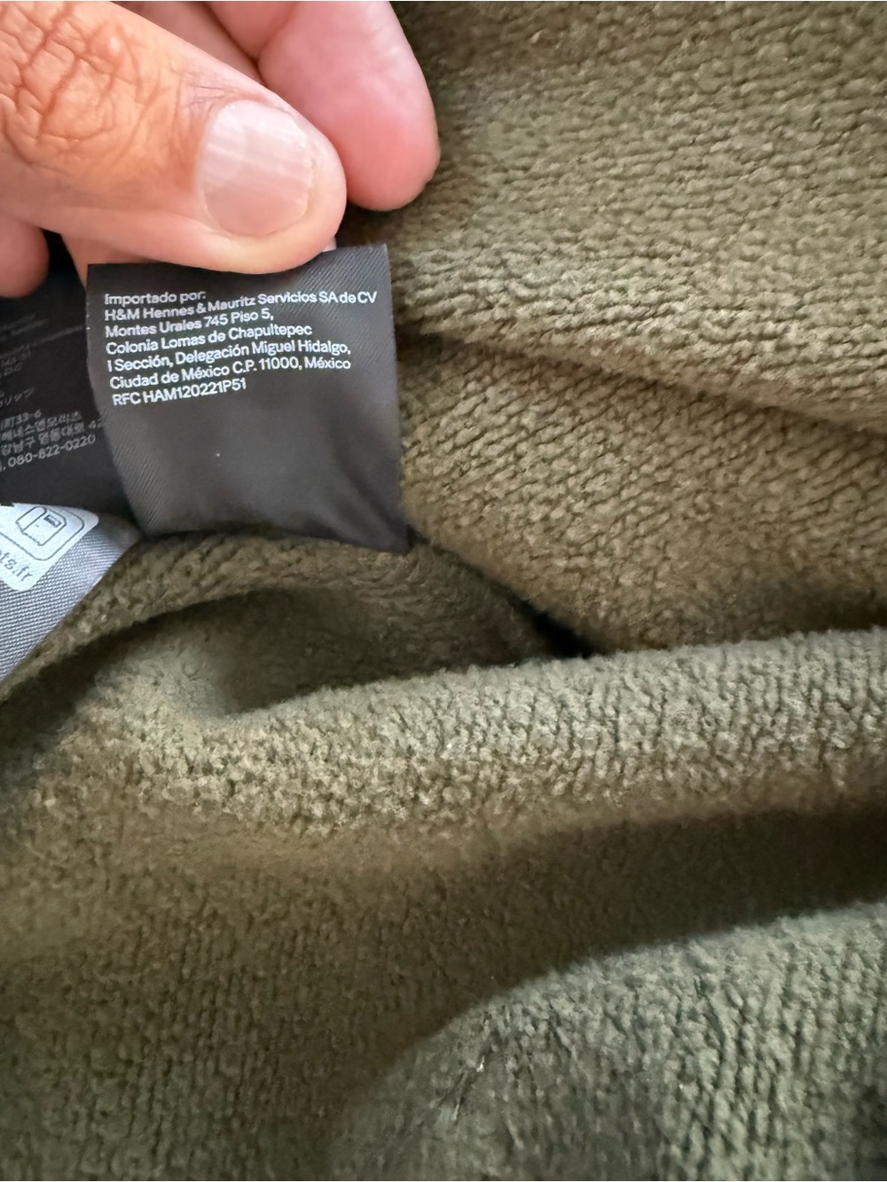 Who Decides War H&M Men’s Olive Green Hoodie - Picture 6 of 7